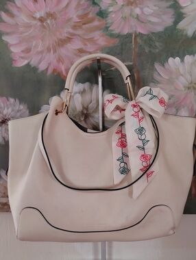 Sondra Roberts Squared Faux Leather 2 Way Shoulder Tote Bag